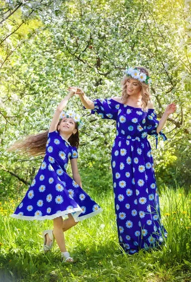 37 Шалено милих прикладів, коли мама і дочка - дві модниці - я купую (мама) 37 Шалено милих прикладів, коли мама і дочка - дві модниці - я купую
