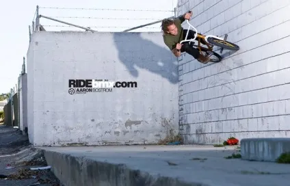 44 Фотографії трюків bmx-райдерів »блог позитиву (bmx-райдерів) 44 Фотографії трюків bmx-райдерів »блог позитиву