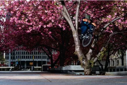 44 Фотографії трюків bmx-райдерів »блог позитиву (bmx-райдерів) 44 Фотографії трюків bmx-райдерів »блог позитиву