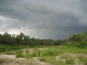 А де вода тепліше, біля багаття