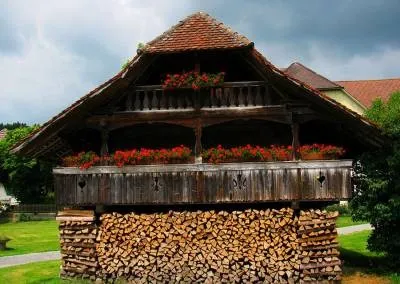 Альпійський будиночок