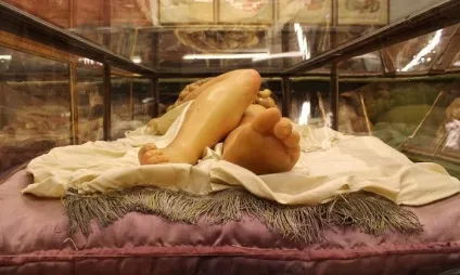 Анатомічні Венери моторошна краса воскових ляльок, що служили посібником за будовою організму