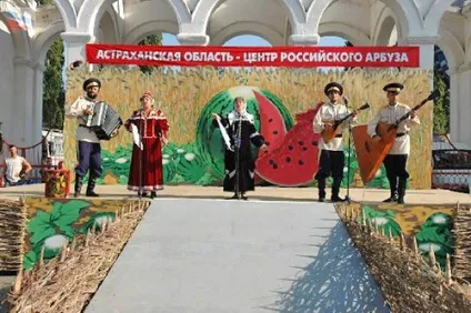 Астраханські кавуни - коли дозрівають, як виростити в домашніх умовах, відео