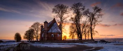 Білорусь храм-фортецю святого архангела Михаїла в синковічах (михаила) Білорусь храм-фортецю святого архангела Михаїла в синковічах