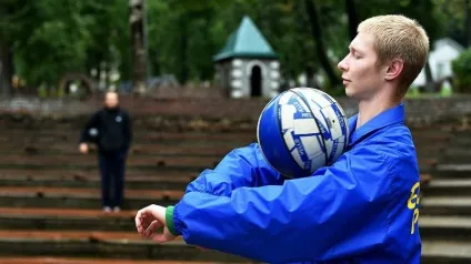 Баскетбольний фристайл спорт і танець в одному (фристайл) Баскетбольний фристайл спорт і танець в одному