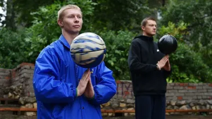 Баскетбольний фристайл спорт і танець в одному (танець) Баскетбольний фристайл спорт і танець в одному