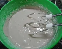 Млинці фаршировані куркою і грибами