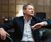Брат, сват і штрафбат як влаштований бізнес сім'ї Олександра Ткачова, новини (влаштований) Брат, сват і штрафбат як влаштований бізнес сім'ї Олександра Ткачова, новини