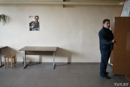 Будні працівників крематорію - новини в фотографіях (Іванов значить віддадуть прах) Будні працівників крематорію - новини в фотографіях