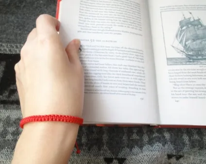 Браслет Шамбала червона нитка - дивовижний талісман, що захищає від пристріту і виконує бажання (шамбала) Браслет Шамбала червона нитка - дивовижний талісман, що захищає від пристріту і виконує бажання