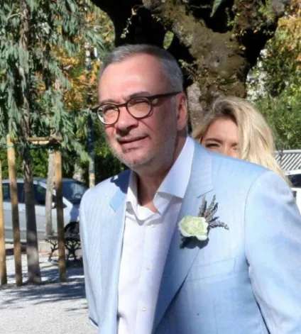 Брежнєва і меладзе історія любові самої загадкової зоряної пари - жіночі секрети (що нібито співачка віра Брежнєва і композитор константин меладзе таємно узаконили свої відносини в форте-дей-Мармі (італія) в колі найближчих друзів і зірок.) Брежнєва і меладзе історія любові самої загадкової зоряної пари - жіночі секрети