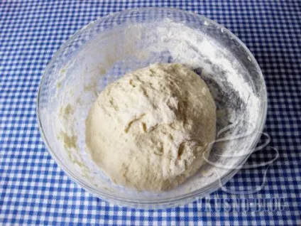 Чебуреки з сиром і помідорами - рецепт з фото (чебуреки) Чебуреки з сиром і помідорами - рецепт з фото
