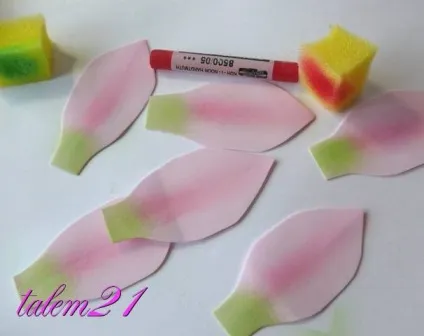 Квітка з нового матеріалу-фом - ярмарок майстрів - ручна робота, handmade (пастель) Квітка з нового матеріалу-фом - ярмарок майстрів - ручна робота, handmade