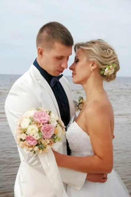 Квіткові шпильки для нареченої і її подружок (шпильки) Квіткові шпильки для нареченої і її подружок