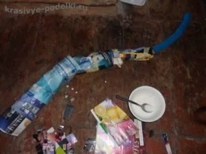 Дракон з пап'є-маше своїми руками