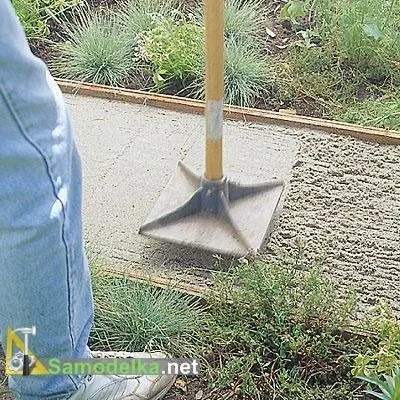 Доріжка з плитняка своїми руками