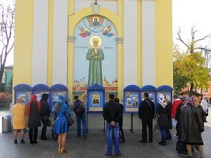 Де знаходиться храм святої матрони в москві (москві) Де знаходиться храм святої матрони в москві