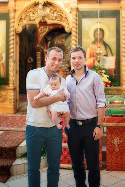 Футболіст роман шишкин охрестив 3-місячну доньку ексклюзивний фоторепортаж, hello! Russia (шишкин) Футболіст роман шишкин охрестив 3-місячну доньку ексклюзивний фоторепортаж, hello! Russia