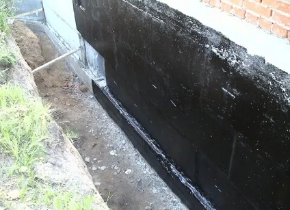 Гідроізоляція гарячим бітумом