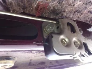 Як відкрити ваз-2107 без ключа і завести відеоінструкція (ваз-2107) Як відкрити ваз-2107 без ключа і завести відеоінструкція