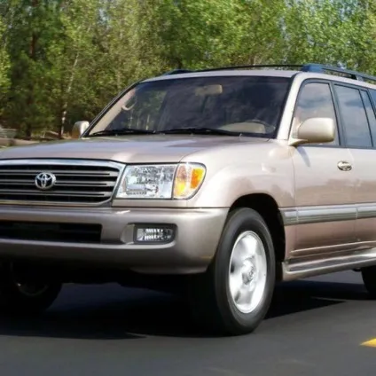 Історія марки toyota