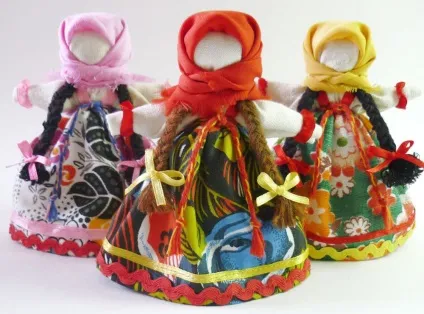 Які існували слов'янські обереги (носіння такого амулета) Які існували слов'янські обереги
