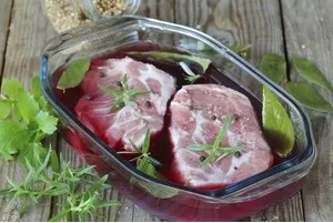 Як маринувати м'ясо в оцті