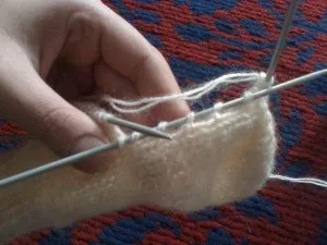 Як легко зв'язати білі і пухнасті теплі носочки, хоббітерра - ваш компас в світі захоплень (вироби своїми руками) Як легко зв'язати білі і пухнасті теплі носочки, хоббітерра - ваш компас в світі захоплень
