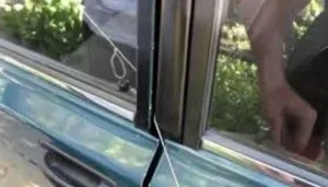 Як відкрити машину якщо сів акумулятор (акумулятор) Як відкрити машину якщо сів акумулятор