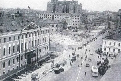 Як переносили багатоповерхові будинки в Москві (10 фото текст) (іноді) Як переносили багатоповерхові будинки в Москві (10 фото текст)
