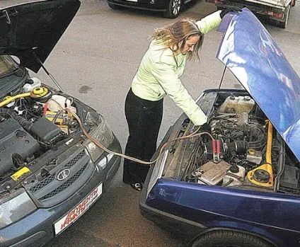 Як правильно замінити в автомобілі акумулятор автоледи - 13 березня 2011 року - статті на автомобільну (акумулятор) Як правильно замінити в автомобілі акумулятор автоледи - 13 березня 2011 року - статті на автомобільну