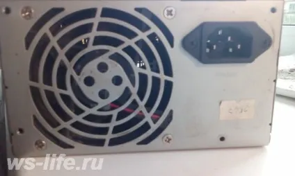 Як почистити блок живлення правильне чищення блоку живлення! (Блок) Як почистити блок живлення правильне чищення блоку живлення!