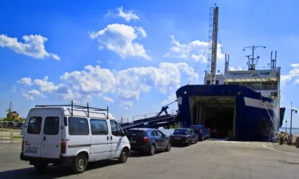 Як пройти Керченську поромну переправу без довгих простоїв - кримський відпочинок (простоїв) Як пройти Керченську поромну переправу без довгих простоїв - кримський відпочинок