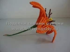 Як зробити з бісеру лілію королівську, бісер майстер (центральну набираємо бісеру) Як зробити з бісеру лілію королівську, бісер майстер