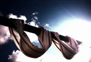 Як зробити лямки для турніка і спортзалу, домашній тренер (перекладина) Як зробити лямки для турніка і спортзалу, домашній тренер