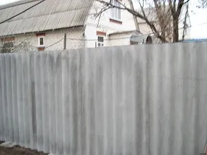 Як зробити паркан із шиферу своїми руками (паркан) Як зробити паркан із шиферу своїми руками