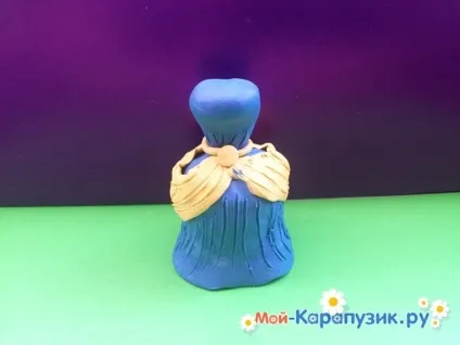 Як зліпити попелюшку з пластиліну (беремо жовтий пластилін) Як зліпити попелюшку з пластиліну