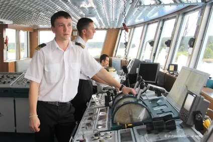 Як влаштований теплохід
