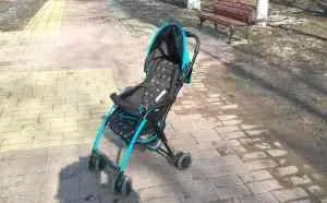 Як вибрати дитячу коляску