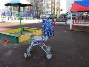 Як вибрати дитячу коляску