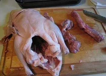 Як потрошити качку