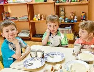Коли віддати дитину в дитячий сад в якому віці, сезоні