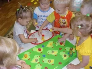 Конспект нод для молодшої групи «курочка і курчата» - планета дитинства (Гра-тренажер «Курчата галявині») Конспект нод для молодшої групи «курочка і курчата» - планета дитинства