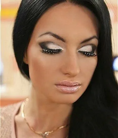 Гарний літній макіяж вечірній і денний make-up (вечірній літній макіяж 2016) Гарний літній макіяж вечірній і денний make-up