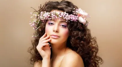 Гарний літній макіяж вечірній і денний make-up (річний) Гарний літній макіяж вечірній і денний make-up