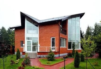 Гарні будинки з червоної цегли фото (цегла) Гарні будинки з червоної цегли фото
