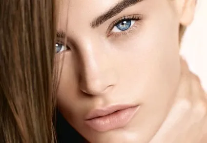 Гарний літній макіяж вечірній і денний make-up (святковий макіяж) Гарний літній макіяж вечірній і денний make-up