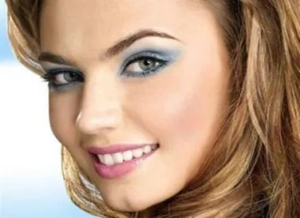 Гарний літній макіяж вечірній і денний make-up (святковий макіяж) Гарний літній макіяж вечірній і денний make-up