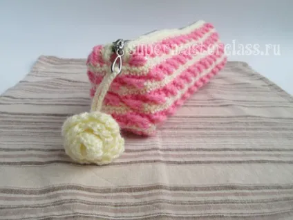 Косметичка, пов'язана гачком, зі схемою і описом, майстер-класи з рукоділля (в'яжемо стовпчиків накиду) Косметичка, пов'язана гачком, зі схемою і описом, майстер-класи з рукоділля