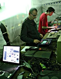 Хто такий віджей (vj), статті про віджеінг, віджеінг (відеоефекти) Хто такий віджей (vj), статті про віджеінг, віджеінг